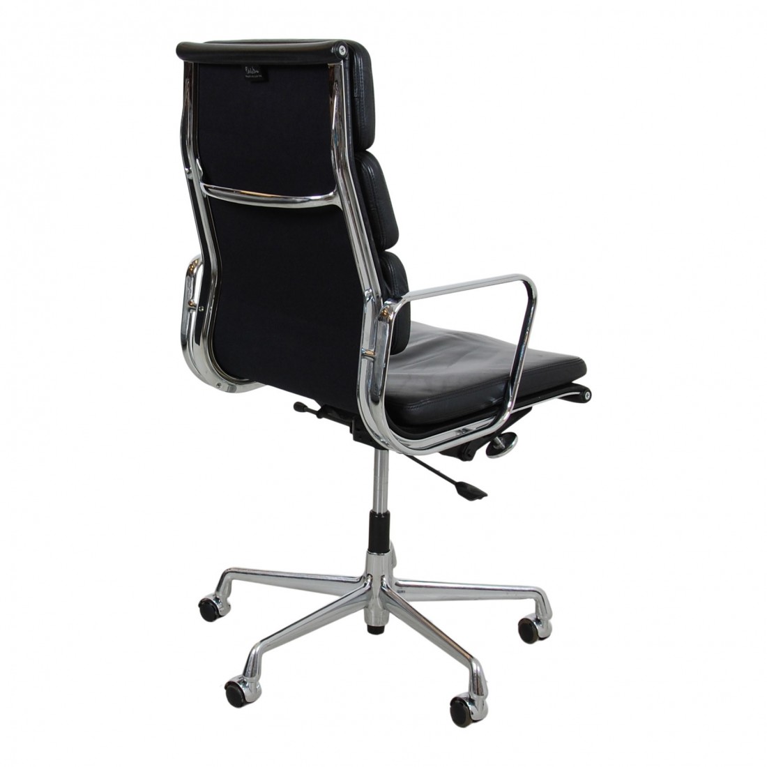 Charles Eames Ea219 office chair fully upholstered in Black leather
